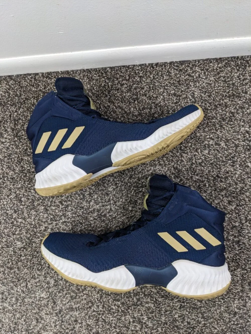 Adidas Pro Bounce 2018 Georgia Tech Basketball EF9674 Mens 11 Collegiate Navy